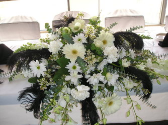 Reception/ Head Table In Waterford Michigan Jacobsen's Flowers