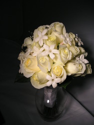 Bridal Bouquet In Waterford Michigan Jacobsen's Flowers