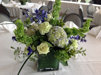 RECEPTION FLOWERS In Waterford Michigan Jacobsen's Flowers