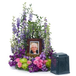Forever Cherished Memorial Urn In Waterford Michigan Jacobsen's Flowers
