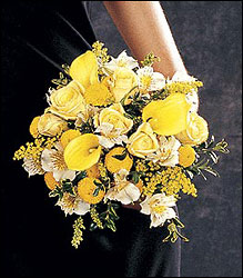 Yellow Bridal Bouquet In Waterford Michigan Jacobsen's Flowers